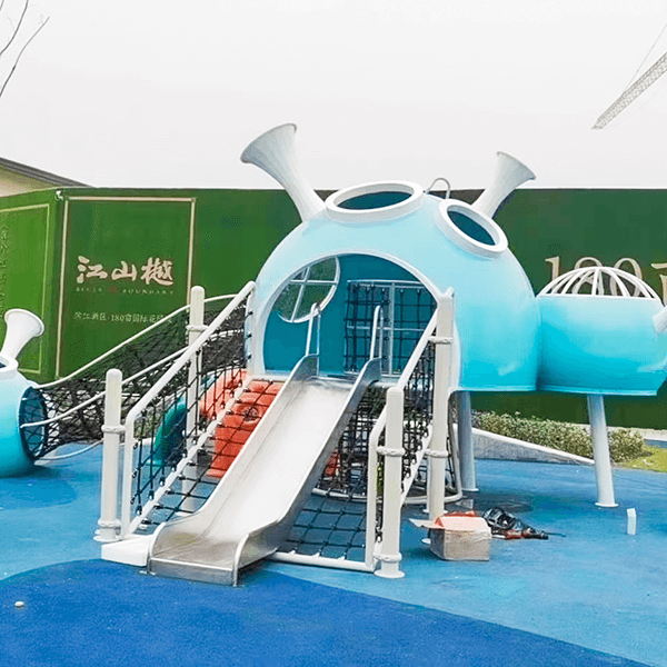 红果果游乐在无动力游乐设备产品上的设计与玩法创新